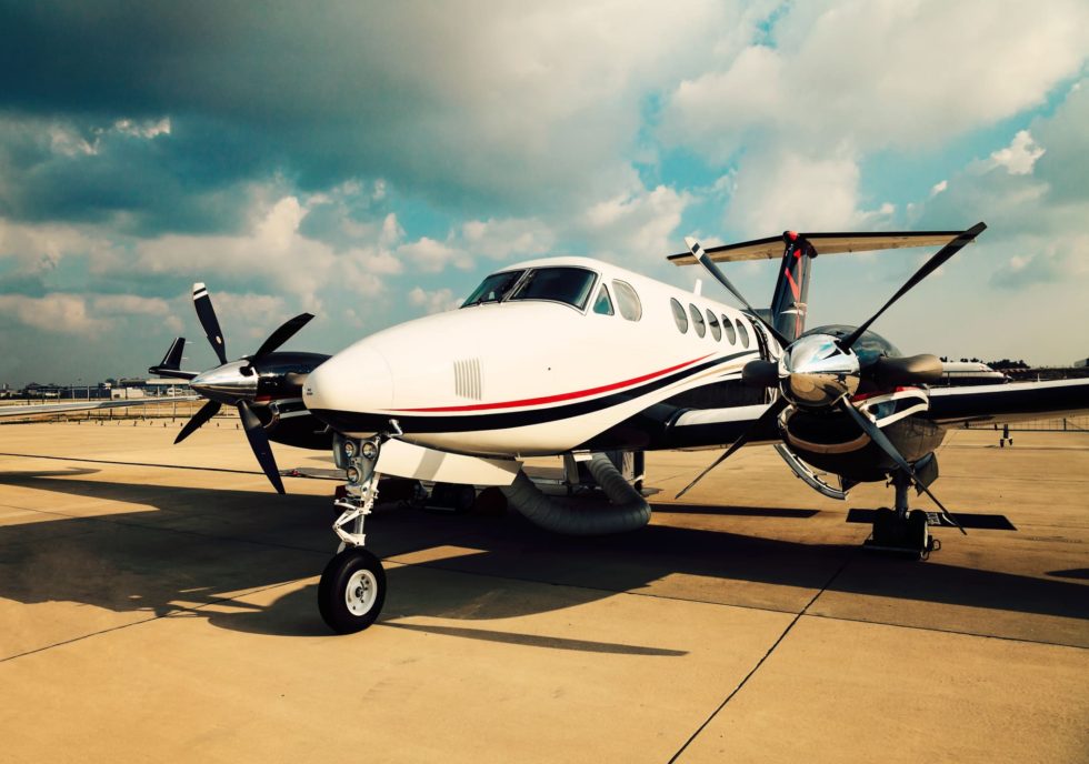 small-plane-980x688-1 StaffLink Aviation